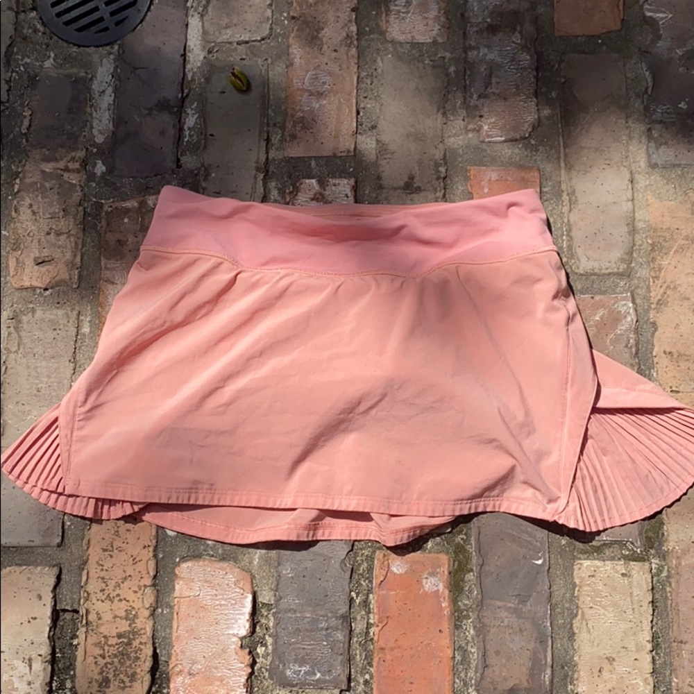 Pink lululemon skirt